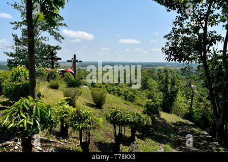 Santiago Stadt, Isabela, Philippinen Skyline von und um Dariok Hügel am Tag, oben auf dem Hügel Stockfoto