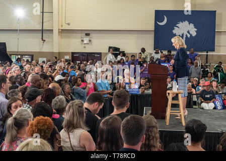 Columbia, South Carolina USA - Mai 4, 2019: Dr. Jill Biden, die Frau von Joe Biden, spricht mit einer Masse von potentiellen Joe Biden Unterstützer während einer 2020 Presi Stockfoto