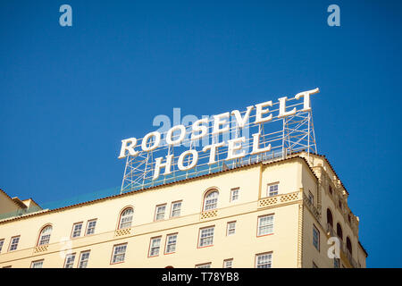 HOLLYWOOD, USA - May 29, 2018: die Fassade des berühmten historischen Roosevelt Hotel am Juli 29,2018 in Hollywood, USA. Stockfoto