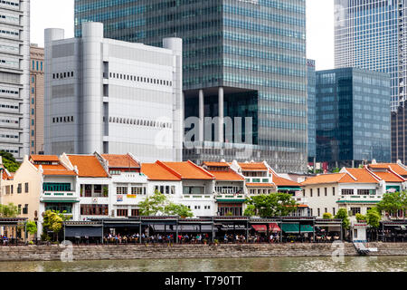 Bunte Häuser am Boat Quay, Singapur, Südostasien Stockfoto