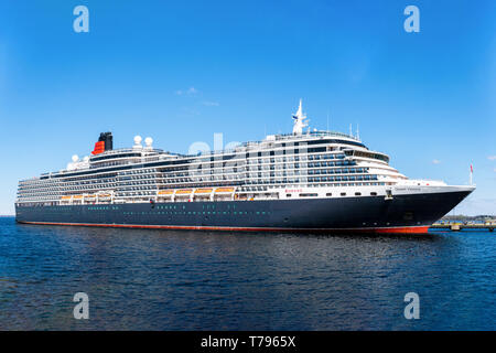 Kreuzfahrtschiff Queen Victoria Cunard Schiff der Flotte in den Hafen von vanasadam Tallinn in Estland. Kreuzfahrt in der Ostsee. Ostsee Reisen Stockfoto
