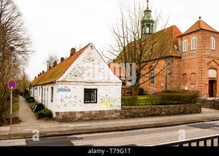 Gottesbuden in Ahrensburg, Deutschland. 22 Häuser (Gottes), die bedürftige Menschen für den symbolischen Betrag von weniger als einem Euro gemietet werden Stockfoto