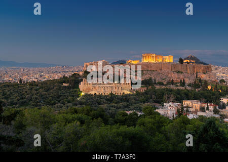 Nacht Blick von der Akropolis von Athen, Griechenland Stockfoto