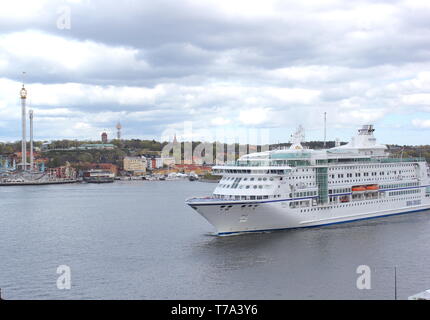 Kreuzfahrtschiffe in den Hafen von Stockholm. Stockfoto