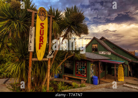 Long Beach Surf Company in Tofino British Columbia auf Vancouver Island. Stockfoto