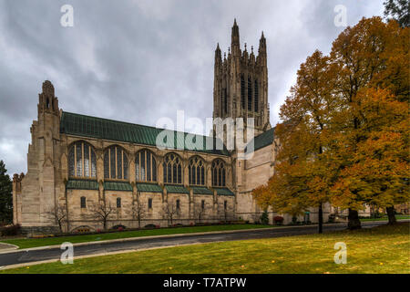 Die Kathedrale des Hl. Johannes des Evangelisten in Spokane, Washington. Stockfoto