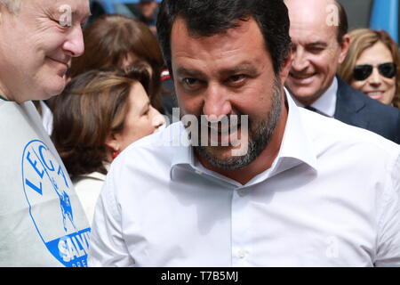 Matteo Salvini, Modena - Italien, 3. Mai 2019: öffentliche Politik Konferenz Lega Partei Stockfoto