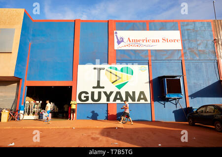 Ich liebe Guyana Schild vor der Amerikanischen Store auf rupununi Straße in Lethem Guyana Südamerika Stockfoto