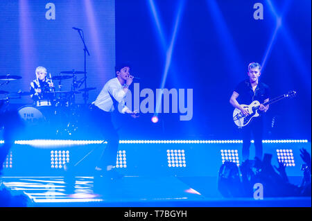 Liverpool, Großbritannien. 5. Mai 2019. British Pop Rock Band, die Vamps, an der Liverpool M&S Bank Arena während ihrer "Vier Ecken"-Tour durchführen. Credit: Paul Warburton/Alamy leben Nachrichten Stockfoto