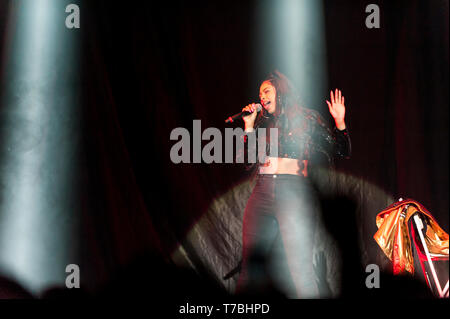 Liverpool, Großbritannien. 5. Mai 2019. Sänger, Luena, führt als Unterstützung für die Vamps während ihrer "Vier Ecken"-Tour, an der Liverpool M&S Bank Arena. Credit: Paul Warburton/Alamy leben Nachrichten Stockfoto