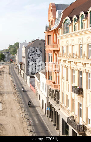 Belgrad, Serbien - 26. April 2019: Wiederaufbau der Sava Promenade und Karadjordjeva Straße als Teil des Belgrader Waterfront Projekt, von oben Stockfoto