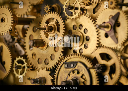 Getriebe und Zahnräder Makro in Vintage alte Mechanismus Stockfoto