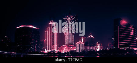 Die Skyline von Macau City am Nam Van See, China. Die Stadt hält höchsten spielende Einkommen der Welt mit über 20 Millionen Touristen jährlich. Stockfoto