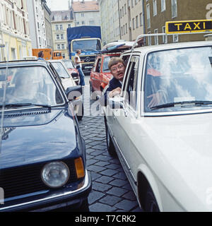 Der Mann, der keine Autos mochte, Fernsehserie, Deutschland, 1984, Folge: Im Schilderwald, Darsteller: Ralf Schermuly Stockfoto