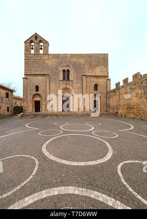 Tarquinia (Italien) - ein herrliches der Etrusker und der mittelalterlichen Stadt in der Provinz Viterbo, Region Latium. Es ist eine touristische Attraktion für viele Kirchen Stockfoto