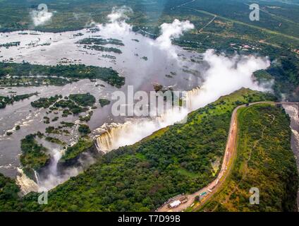 Luftbild des berühmten Victoria Falls zwischen Sambia und Simbabwe Stockfoto