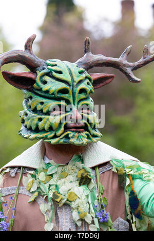 The Green Man Festival 2019, im Dorf Clun inn Shropshire England statt. Das Festival hat sich heidnische Ursprünge im Zusammenhang mit dem Wechsel der Jahreszeiten. Stockfoto