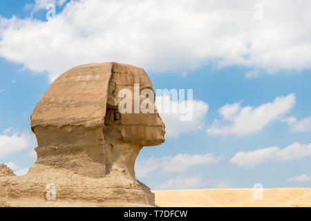 Berühmte Ägyptische Sphinx in Gizeh in der Nähe von Kairo Stockfoto
