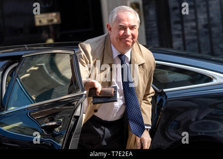 London, Großbritannien. 7. Mai 2019. Geoffrey Cox kommt an einer Kabinettssitzung am 10 Downing Street, London Quelle: Ian Davidson/Alamy leben Nachrichten Stockfoto