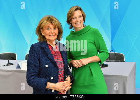 München, Deutschland. 07 Mai, 2019. Charlotte Knobloch (Präsidentin der Israelitischen Kultusgemeinde München und Oberbayern), mit Katharina von SCHNURBEIN (Antisewithism Kommissar der Europäischen Kommission) Thema: Maßnahmen für die Prävention und die Kontrolle von Antisewithism - Pressekonferenz der Bayerischen Staatsregierung in der Staatskanzlei in München am 07.05.2019. | Verwendung der weltweiten Kredit: dpa/Alamy leben Nachrichten Stockfoto