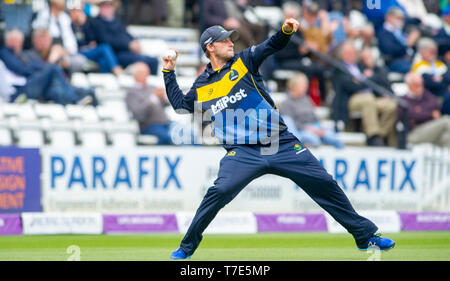 Brighton, UK. 7. Mai 2019 - Billy Root von Glamorgan während der Royal London eintägiger Pokalspiel zwischen dem Sussex Haie und Glamorgan Fielding an der 1. zentralen County Boden in Hove. Foto: Simon Dack/Alamy leben Nachrichten Stockfoto