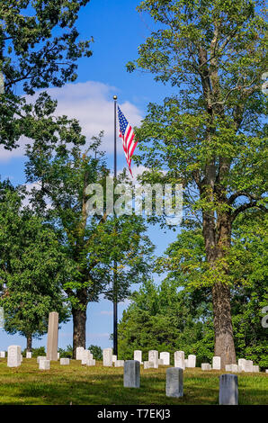 Grabsteine mark Gräber in Silo National Cemetery in Silo National Military Park, Sept. 21, 2016, Silo, Tennessee Bürgerkrieg Soldaten'. Stockfoto