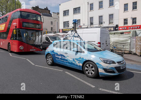 Google Street View Auto Mapping die Straßen in London, auf der Whitechapel Road im East End von London Stockfoto