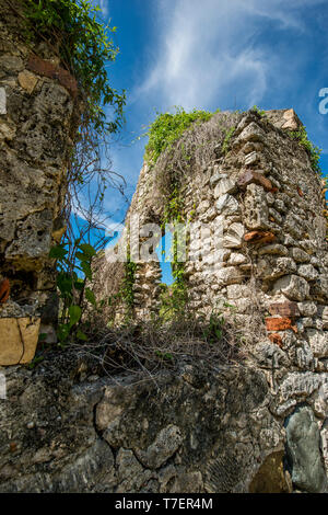 Ruinen von Rost Op Twist Sugar Mill Plantage, St. Croix, US Virgin Islands. Stockfoto