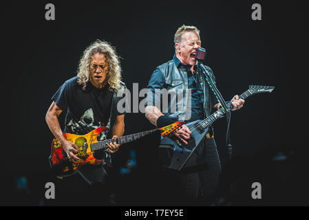 Kirk Hammett und James Hetfield der amerikanischen Heavy Metal Band Metallica performing an Pala Alpitour in Turin, Italien, am 10. Februar, 2018. Stockfoto