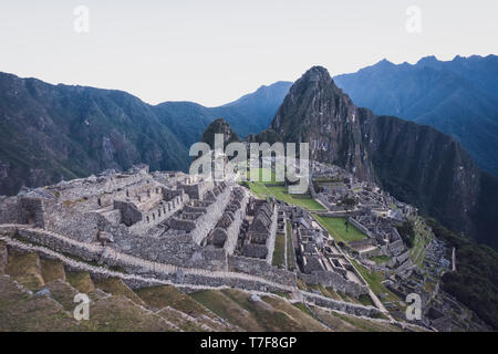 Außergewöhnliche Archäologische Stätte Machu Picchu am frühen Morgen, Peru Stockfoto