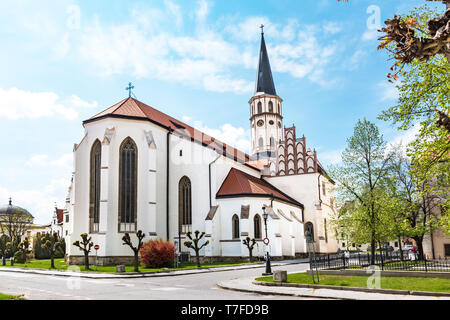 Die Basilika von St. James auf Master Paul's Square in der alten Stadt von Levoča - UNESCO (Slowakei) Stockfoto