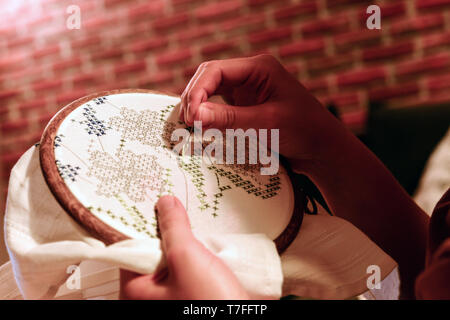 Leinwand stickerei Nähe zu sehen. Stockfoto