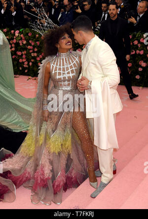 Priyanka Chopra und Nick Jonas an der Metropolitan Museum der Kunst Kostüm Institut Benefiz-gala 2019 in New York, USA. Stockfoto