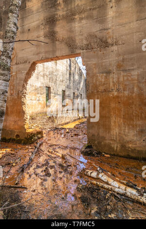 Verlassen power house zu verbieten State Park in der Nähe von Sandstein, MN Stockfoto