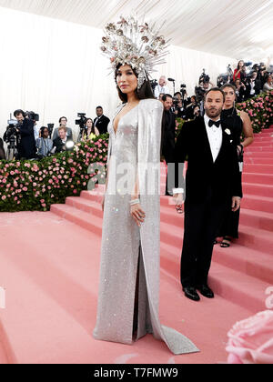 Gemma Chan an der Metropolitan Museum der Kunst Kostüm Institut Benefiz-gala 2019 in New York, USA. Stockfoto