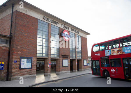 Sudbury Town U-Bahn-Station äußere Stockfoto