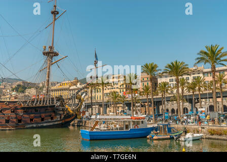 Hafen von Porto Antico Hafen von Genua, Ligurien, Nordwest Italien Stockfoto