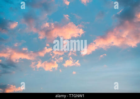 Sky Rosa und blauen Farbtönen. sky Zusammenfassung Hintergrund Stockfoto