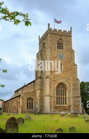 Dersingham, Norfolk, Großbritannien, 17. Juni 2016: St Nicholas anglikanische Kirche. Stockfoto