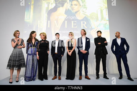 Julia Stiles, Lena Olin, Juliet Stevenson, Dimitri Leonidas, Poppy Delevingne, Jack Fox, Gregory Fitoussi und Alex Lanipekun Teilnahme an der Saison zwei der Riviera Premiere gehostet bei Saatchi Gallery am 7. Mai-Serie 2 lüftet auf Sky Atlantik und JETZT TV 23. Mai - in London. Stockfoto