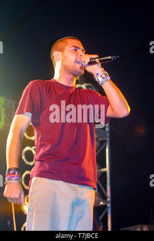 Alien Ant Farm auf der abendlichen Sitzung der Bühne des Reading Festival 2001. Stockfoto