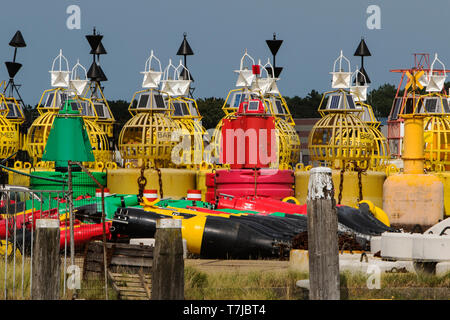 Bojen Hafen Terschelling Stockfoto