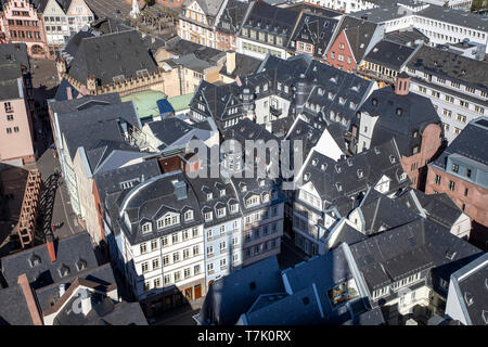 Frankfurt am Main, Dachlandschaft der neuen Altstadt, rekonstruierte Häuser im Altstadtviertel zwischen Römer und Dom, Stockfoto