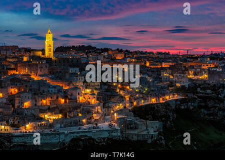 Miera zur blauen Stunde. Basilikata, Italien, Europa Stockfoto