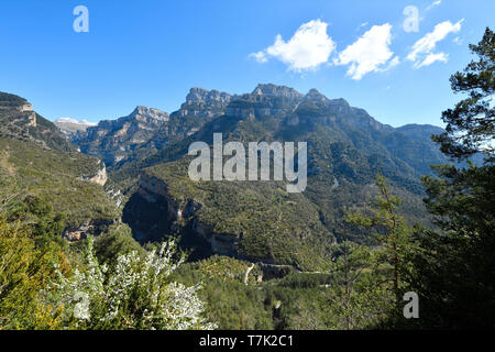 Spanien, Aragon, Provinz Huesca, Nationalpark Ordesa y Monte Perdido (Ordesa y Monte Perdido Parque Nacional), als Weltkulturerbe von der UNESCO, Vio Tal, der Anisclo Canyon Stockfoto