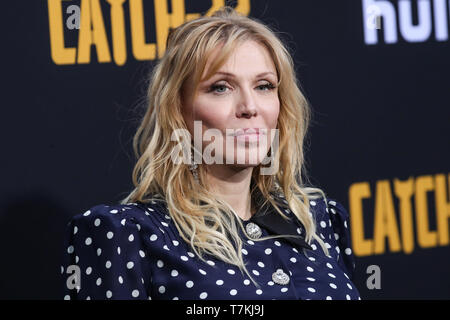 Hollywood, Vereinigte Staaten. 07 Mai, 2019. HOLLYWOOD, LOS ANGELES, Kalifornien, USA - 07. Mai: Sängerin Courtney Love tragen Alessandra Reich kommt an der Los Angeles Premiere von Hulu 'Catch-22' an der TCL Chinese Theater IMAX am 7. Mai 2019 in Hollywood, Los Angeles, Kalifornien, USA. (Foto von Xavier Collin/Image Press Agency) Quelle: Bild Presse Agentur/Alamy leben Nachrichten Stockfoto