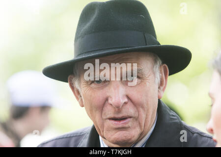 London, Großbritannien. 8. Mai, 2019. Die Fraktion der Liberalen und Demokratischen Partei Partei, Vince Cable MP für Twickenham in Westminster gesehen. Vince Cable ist unerschütterlich ein Pro Europa Politiker, der für Großbritannien geworben hat in der Europäischen Union Die zu bleiben: Amer ghazzal/Alamy leben Nachrichten Stockfoto