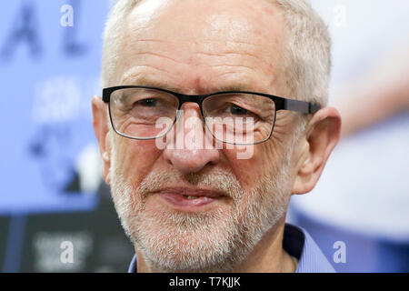 London, UK, UK. 8. Mai, 2019. Jeremy Corbyn, Führer der Labour Party hatte seine Karte ausgesetzt. Freiheit von Informationen anfragen Aus dem Daily Telegraph schwelgt, die Hunderte von MPs einschließlich Jeremy Corbyn und neun Minister amtlichen Kreditkarten Das unabhängige parlamentarische Standards Authority Credit ausgesetzt hatten: Dinendra Haria/SOPA Images/ZUMA Draht/Alamy leben Nachrichten Stockfoto