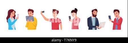 Eingestellt von lächelnden Männer und Frauen, die selfie Chatten sprechen mit modernen Geräte über Internet social network Vector Illustration. Online Kommunikationskonzept. Auf weiß Isoliert Stock Vektor