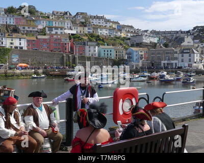 Brixham, Großbritannien - 5. Mai 2019: Die 13. jährliche Pirate Festival in Brixham, Devon, Großbritannien. Piraten, Rum und Musik während dieser 3 Tage Festival. Stockfoto